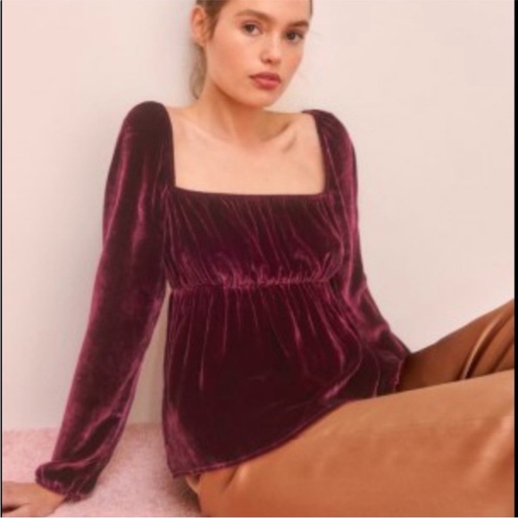 Reformation Roy Burgundy Velvet Silk Blend Top size 6 - Picture 3 of 7